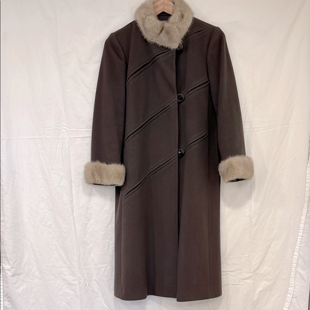 Vintage 1950s Virgin Wool Coat with Fur Trim